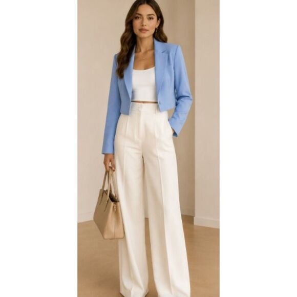 Gianni Bini Jackets & Blazers - Gianni Bini Chambray Blue Cropped Blazer Button Long Sleeve Solid Size 12